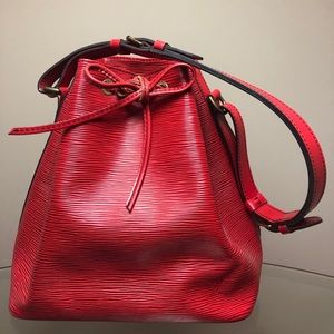 Authentic Red LOUIS VUITTON Noe Epi Bag